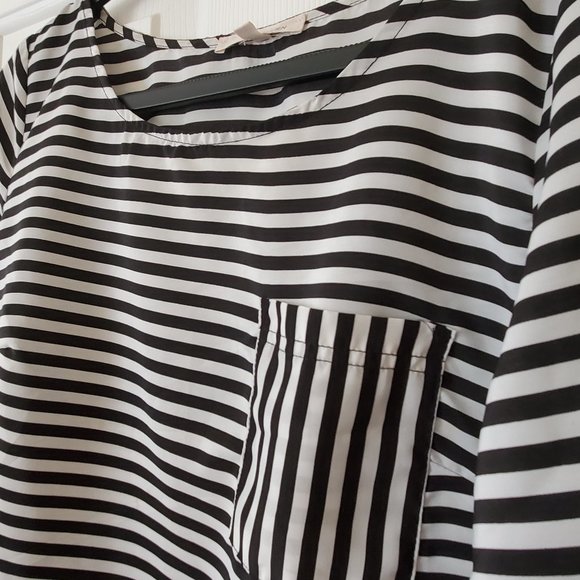 41 Hawthorn Black and White Striped Tabbed sleeve Blouse Size S - Picture 2 of 7